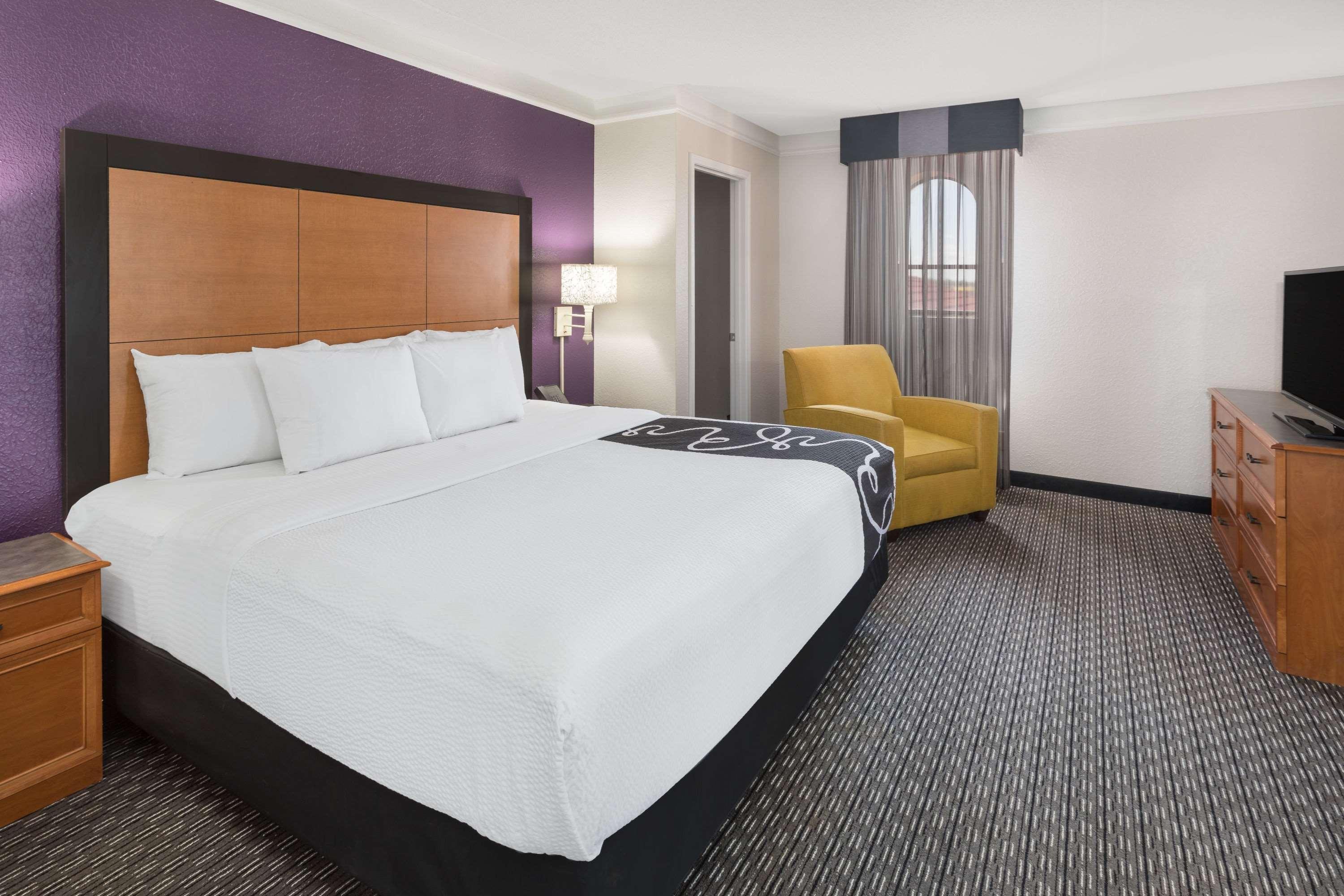เบย์มอนต์ บาย วินด์แฮม กรีนวิลล์ วูดดรัฟ โร้ด Motel ภายนอก รูปภาพ