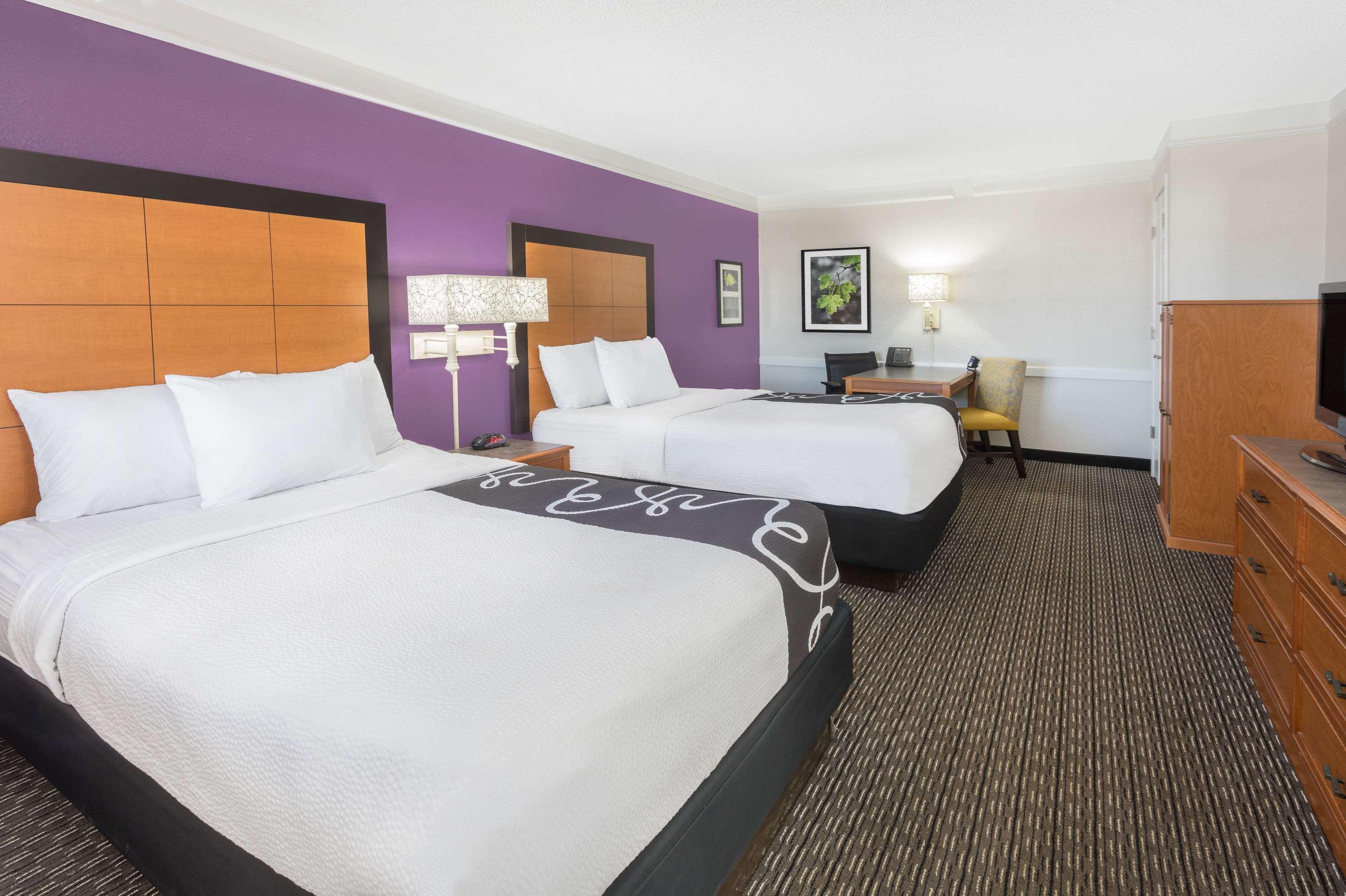 เบย์มอนต์ บาย วินด์แฮม กรีนวิลล์ วูดดรัฟ โร้ด Motel ภายนอก รูปภาพ