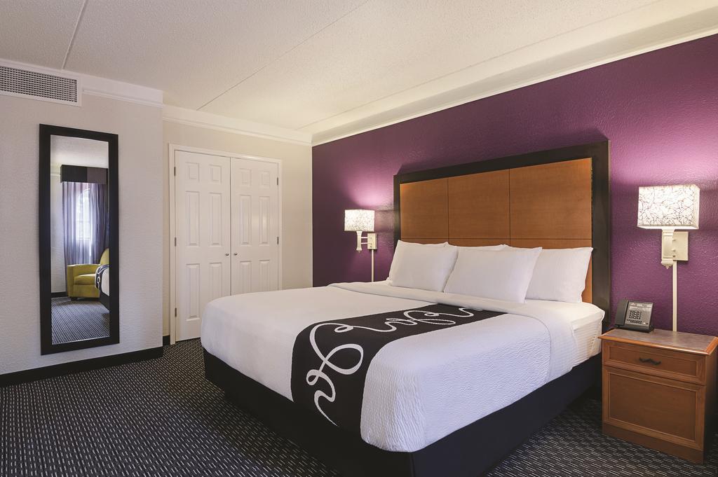 เบย์มอนต์ บาย วินด์แฮม กรีนวิลล์ วูดดรัฟ โร้ด Motel ภายนอก รูปภาพ